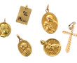 4 médailles religieuses, un pendentif cr