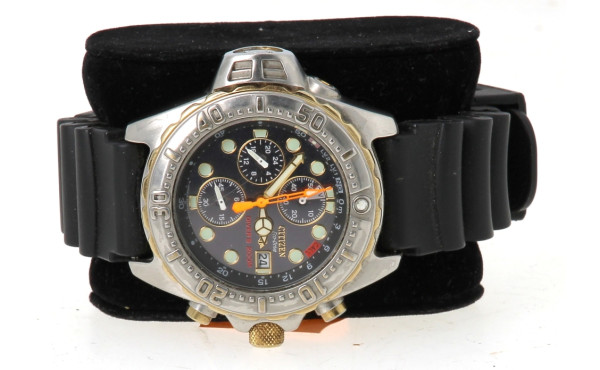 CITIZEN Eco Drive Driver's 200 m - Montr