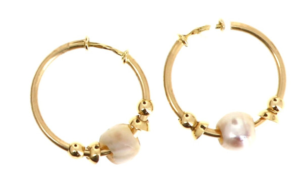 Paire de BO en or jaune 18 cts, poinçon 