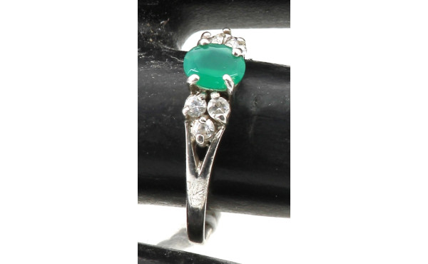 Bague en argent 925ème sertie de verre v