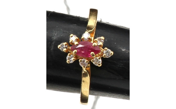 Bague en or jaune 18 cts, non poinçonnée