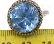 Bague ancienne en argent, sertie d'un st
