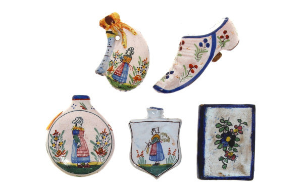 MALICORNE - Lot de 5 secouettes en faïen