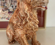 "Chien cocker", sujet en faïence polychr