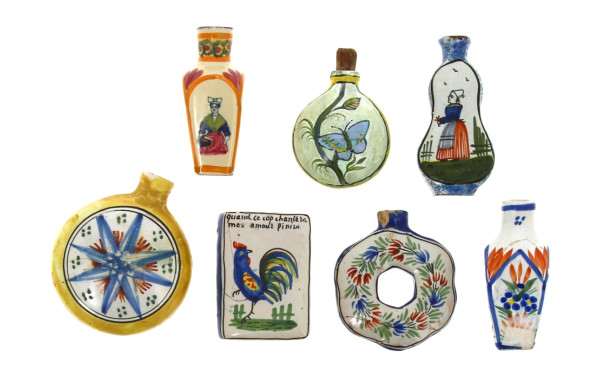 QUIMPER - secouette en Quimper, souvenir