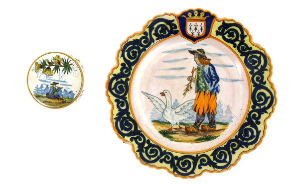 HENRIOT Quimper - Coffret rond à décor d
