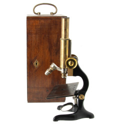 Microscope ancien dans sa boite en bois 