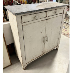 Meuble de cuisine en métal peint en blan