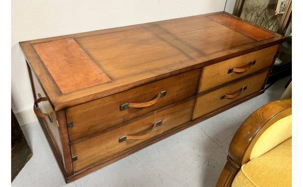 Meuble bas pour hifi-vidéo en bois fruit