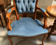 Lot comprenant un fauteuil cabriolet en 