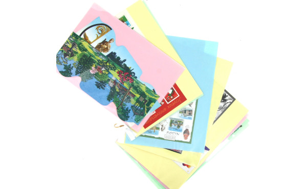 Lot de 27 blocs feuillets