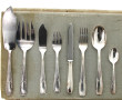 Ménagère en métal argenté comprenant 12 