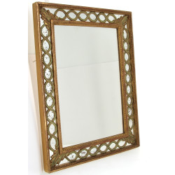 Miroir rectangulaire à encadrement doré 