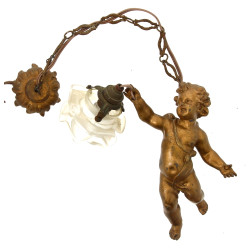 Petite suspension en forme d'angelot en