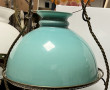 Suspension ancienne en laiton, opaline v