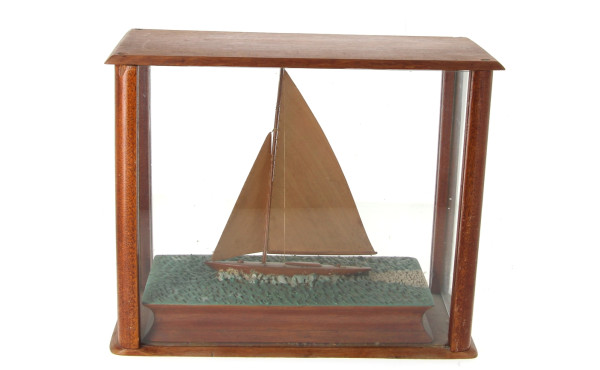 "Voilier en mer", diorama, maquette en b