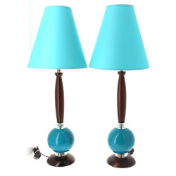 Paire de lampes modernes en bois teinte 