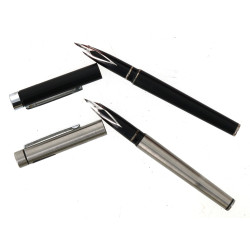 SHEAFFER - Deux stylos plume en écrin
