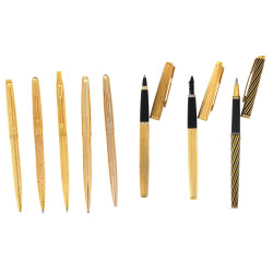 PARKER - Lot de 8 stylos vintage essenti