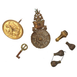 Petit lot de bronzes d'ameublement : mor