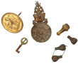 Petit lot de bronzes d'ameublement : mor