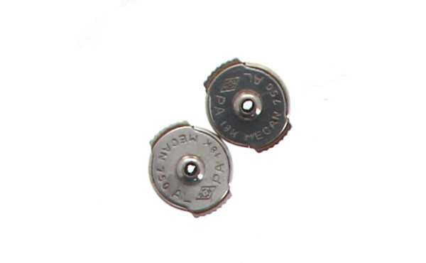 Paire de fermoirs à BO en or gris 750ème