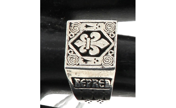 Chevalière bretonne en argent, poinçon c