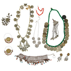Bijoux berbères et autres contrées - Lot