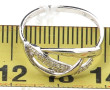 Bague en or gris 375ème (9 cts) et petit