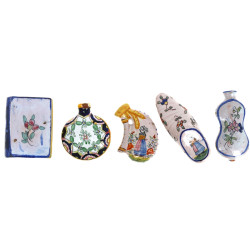 MALICORNE - Lot de 5 secouettes en faïen
