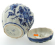 DELFT - Pot couvert en faïence à décor f