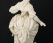SEVRES - Statuette en biscuit représent