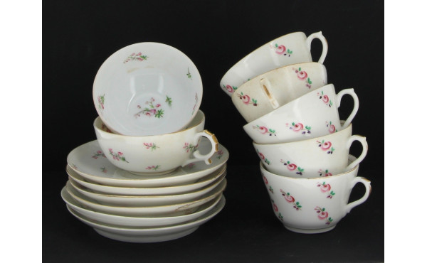 Lot de porcelaines anciennes et vintage 
