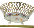 Coupe navette en porcelaine blanche et o