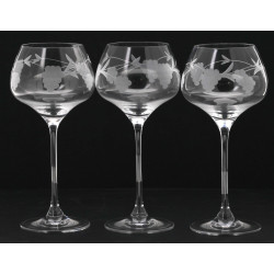 8 verres à vin d'Alsace en verre gravé