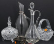 Lot de 2 carafes (une aiguière en verre 