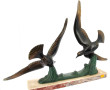 Deux mouettes sur une vague, sujet en ré