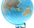 Globe terrestre éclairant sur base plast