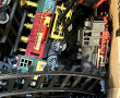 Caisse de trains pour enfant, 2 locomoti