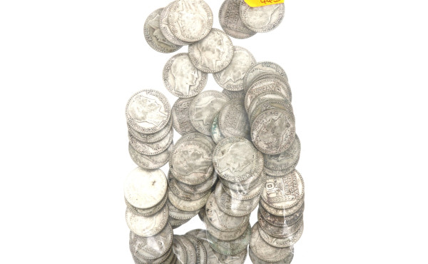 Lot de 69 pièces de 10 F Turin