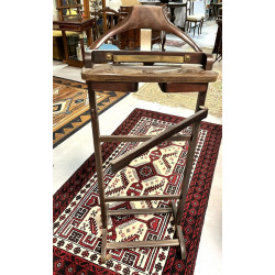 Valet de chambre (qqs piqures au métal)