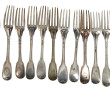 12 fourchettes en argent, modèle à filet