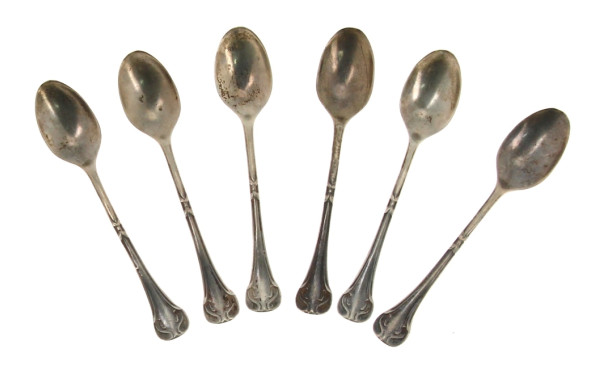 6 cuillères à moka en métal argenté, épo