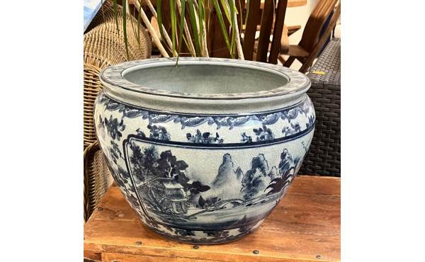 Cache pot en porcelaine chinoise décor d