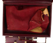 Valise de voyage en cuir bordeaux, vers 