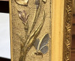 Grand miroir ancien à décor d'iris, Art 