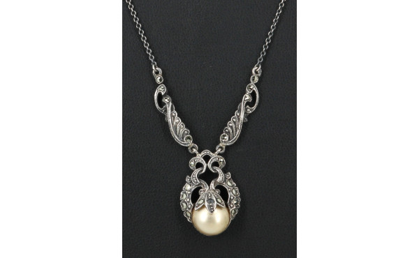 Collier en argent style Art Nouveau agré