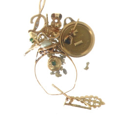 Petit lot de bijoux dépareillés en or do