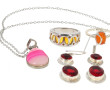Lot de 4 bijoux montés argent : paire de
