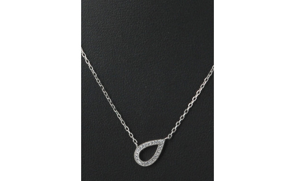 Petit collier en argent 925ème et motif 
